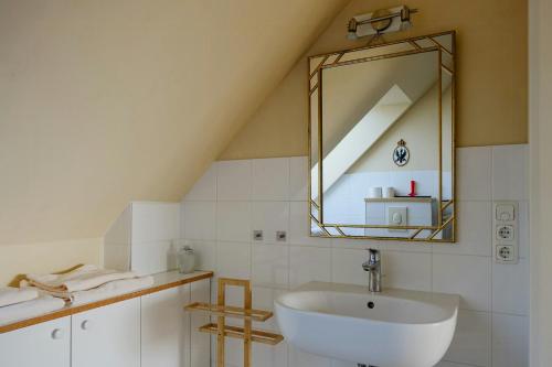 Koupelna v ubytování Maisonette Apartment In Historic Paretz