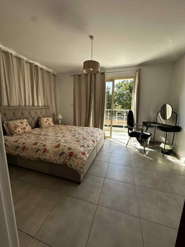 Ένα ή περισσότερα κρεβάτια σε δωμάτιο στο Aphrodites Resident