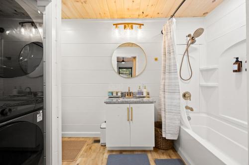 Koupelna v ubytování Cliffview Lotus