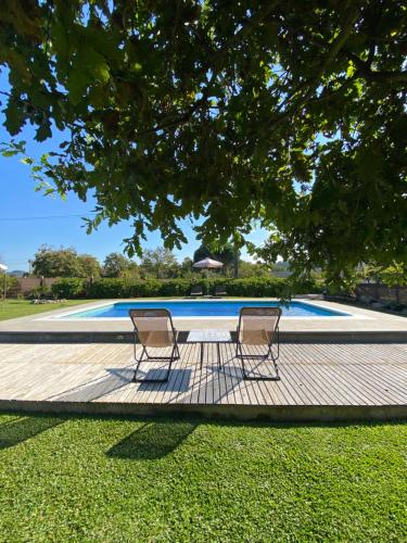 Bazén v ubytování Abouciña nebo v jeho okolí