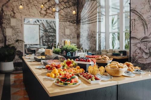 Jídlo v apartmánu nebo okolí