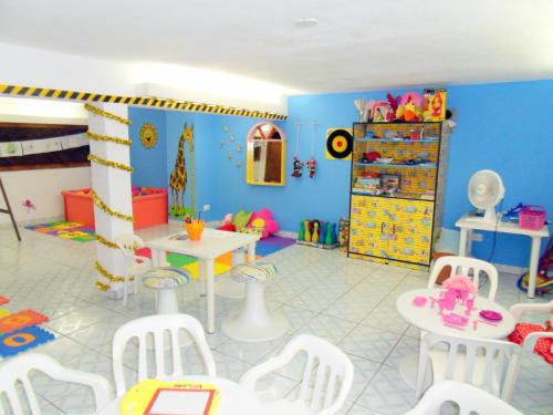 Gallery image of Hotel Torremolinos in Ubatuba