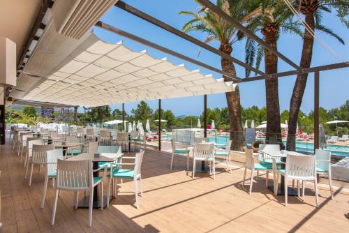 Ресторан / где поесть в Hotel Na Taconera