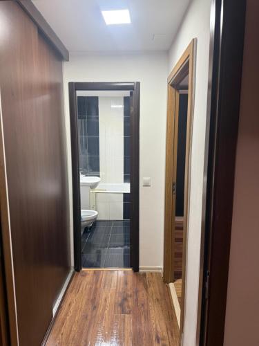 Ένα μπάνιο στο Apartament 2 camere