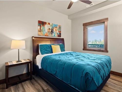 Postel nebo postele na pokoji v ubytování Nucleus 303