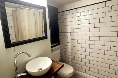 Ένα μπάνιο στο Your Home in Lisbon, Baixa