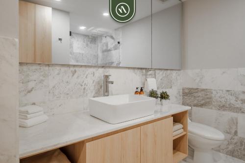 Ένα μπάνιο στο Luxury 2 BR Condo in Condesa