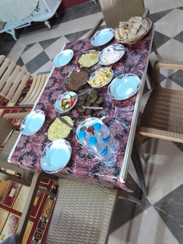 Jídlo v penzionu nebo okolí