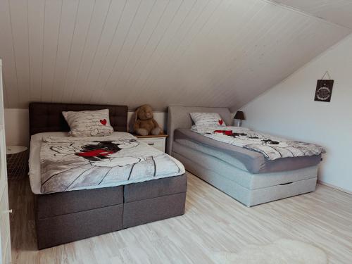 Postel nebo postele na pokoji v ubytování Ferienwohnung de Flingou