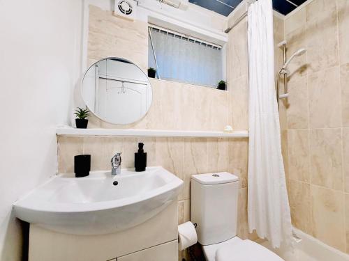 Koupelna v ubytování Cosy 1 bed flat, sleeps 4, free parking