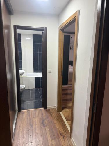 Ένα μπάνιο στο Apartament 2 camere