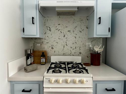 The Nest Manhattan Beach, Partial Ocean View photo 11