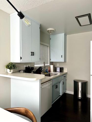 The Nest Manhattan Beach, Partial Ocean View photo 5