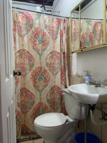 Koupelna v ubytování Hostal La Fuente