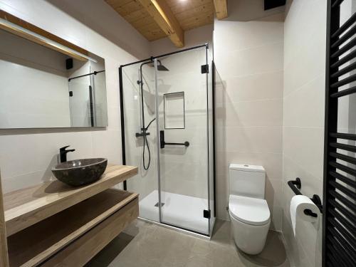 Ένα μπάνιο στο Cal Rocamarti