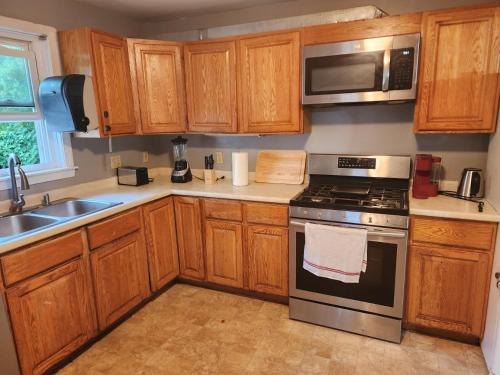 Η κουζίνα ή μικρή κουζίνα στο Morgan