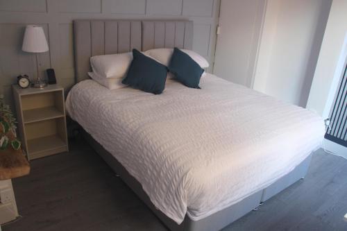 Court Studio Apartment photo 19