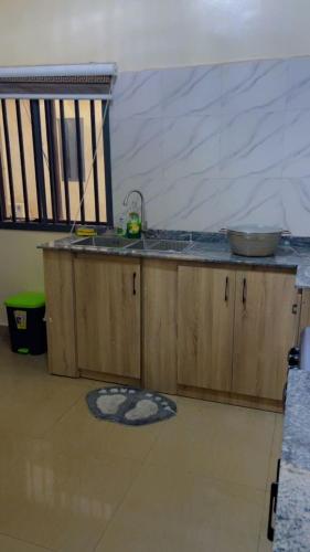 Kuchyň nebo kuchyňský kout v ubytování Benny rose apartment