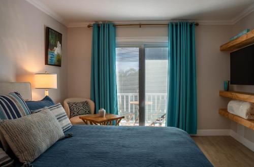 Ένα ή περισσότερα κρεβάτια σε δωμάτιο στο Palm Paradise private pool 4beds 3 baths sleeps 9