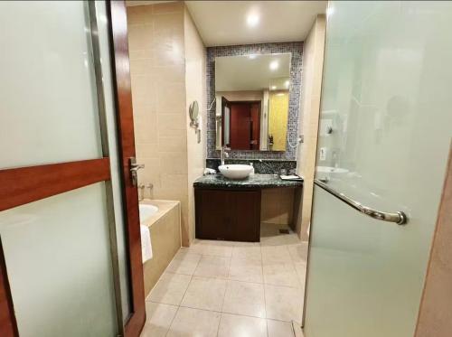 Koupelna v ubytování Beijing Chateau Lizhi Apartment Hotel