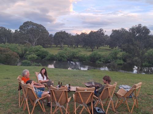 Příroda nedaleko luxury tent