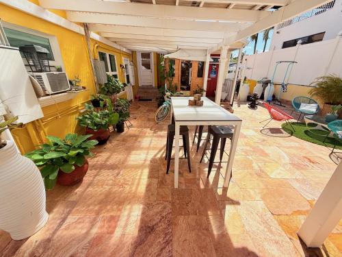 Kuchyň nebo kuchyňský kout v ubytování Sinclair Boutique Hotel