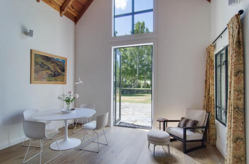 Χώρος καθιστικού στο Taramea Arrowtown by Sotheby's Luxury Rental Homes