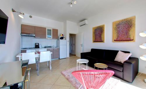 Villa Katarina 1st Floor Apartments