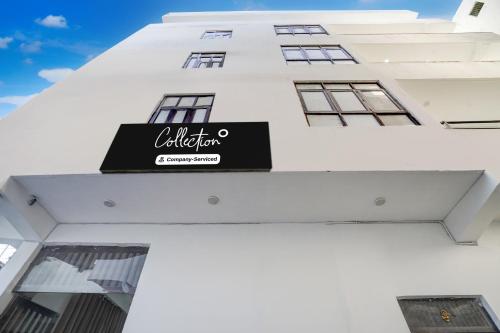 El edificio en el que está el hotel