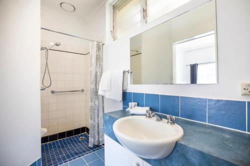 Koupelna v ubytování Ship Inn Motel Yarram