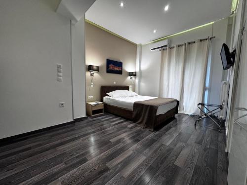 Athens Stay 30