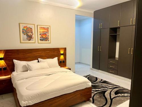 Ένα ή περισσότερα κρεβάτια σε δωμάτιο στο Jolitha homes