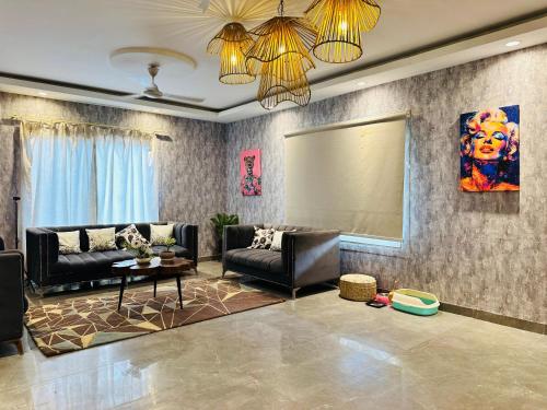 Χώρος καθιστικού στο Disha Farm