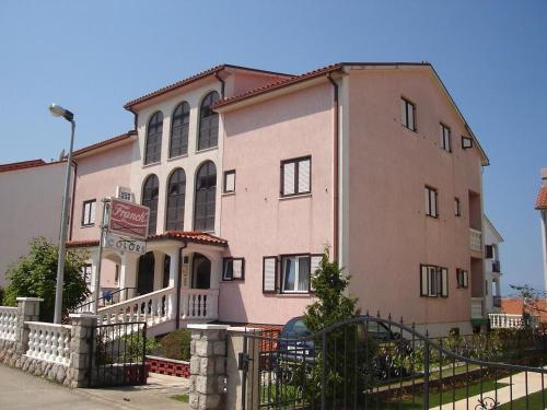 Ferienwohnung Apartments Tatarović