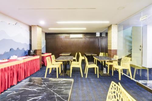 Οι επιχειρηματικές εγκαταστάσεις ή/και οι αίθουσες συνεδριάσεων στο Hotel N NYSHA Plaza Near IGI International Airport