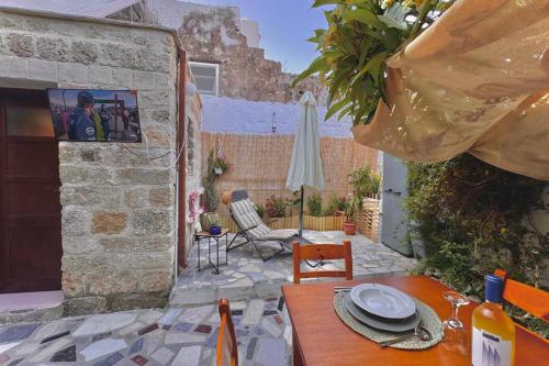 George&Michael Traditional House