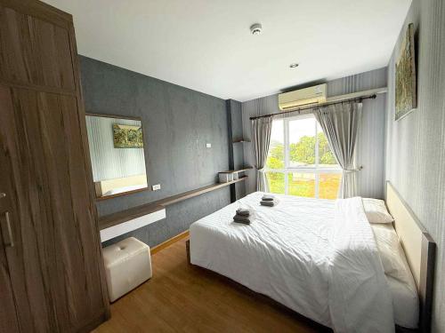 Billede fra billedgalleriet på 2bedroom 2 bath CondoaroundonekmfromAonang beach i Ban Khlong Haeng