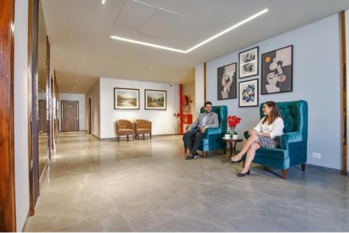 Χώρος καθιστικού στο FabHotel Prime K9 Grand