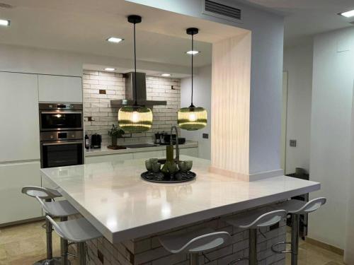 Luxury 100 sq.m. sea view apartment