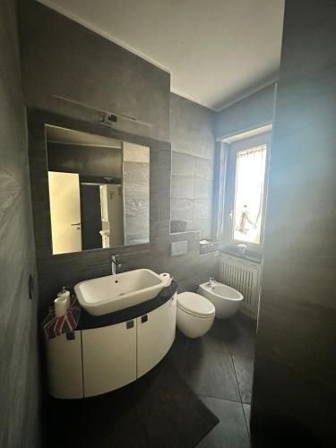 Manhattan House photo 22
