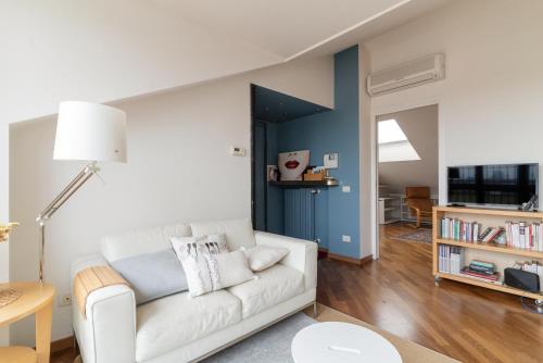 GuestHost - Navigli Modern Flat