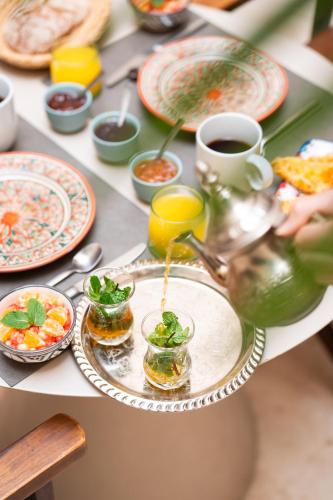 Φαγητό σε αυτό το ξενοδοχείο ή κάπου εκεί κοντά