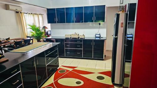 Η κουζίνα ή μικρή κουζίνα στο Dovi Hut