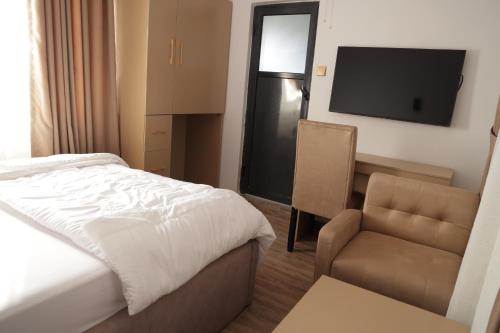 Gallery image of Peachie Hotel and Suites in Ikorodu