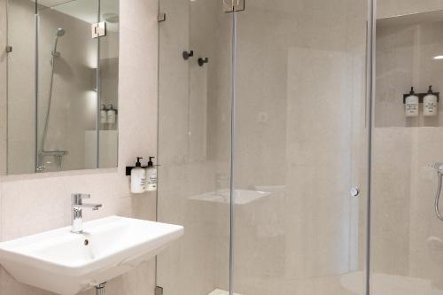 Uma Suites O'Donnell