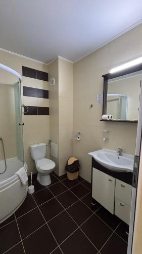 O baie la Hotel Iri
