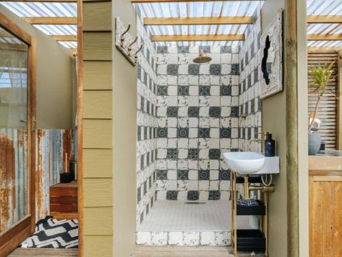 Ένα μπάνιο στο Canterburg stables