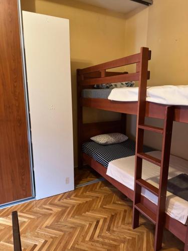 Imagen de la galería de KotorHostelito, en Kotor