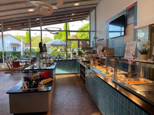 Mad på lejlighedshotellet eller i nærheden