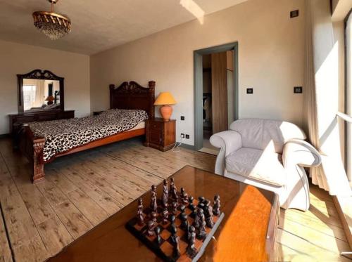 Ένα ή περισσότερα κρεβάτια σε δωμάτιο στο Luxury Penthouse with Panoramic 180 degrees Views